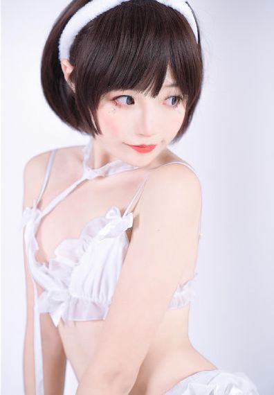 放纵在阿尔卑斯山下_高清免费高清观看