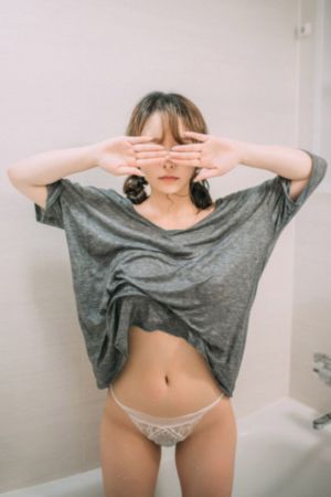 韩国电影朋友的老婆_蓝光在线观看